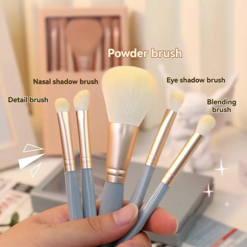 ست 5 عددی براش آرایشی، ست براش مسافرتی با آینه، براش سایه چشم، براش سایه بینی، براش جزئیات، براش ترکیب، براش لکه/پودر، مناسب برای آرایش روزانه و ترمیم آرایش در بیرون از خانه ست 5 عددی براش آرایشی، ست براش مسافرتی با آینه، براش سایه چشم، براش سایه بینی، براش جزئیات، براش ترکیب، براش لکه/پودر، مناسب برای آرایش روزانه و ترمیم آرایش در بیرون از خانه