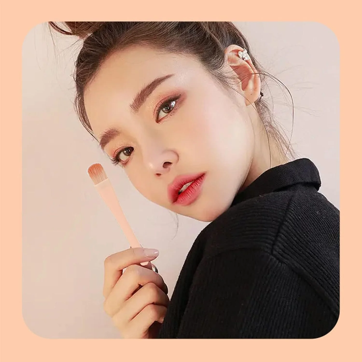 ست برس آرایشی مسافرتی مینی 5 تکه، ست کامل برس های آرایشی قابل حمل با عملکرد کامل با جعبه آینه ای، لوازم ضروری سفر زنان (صورتی)