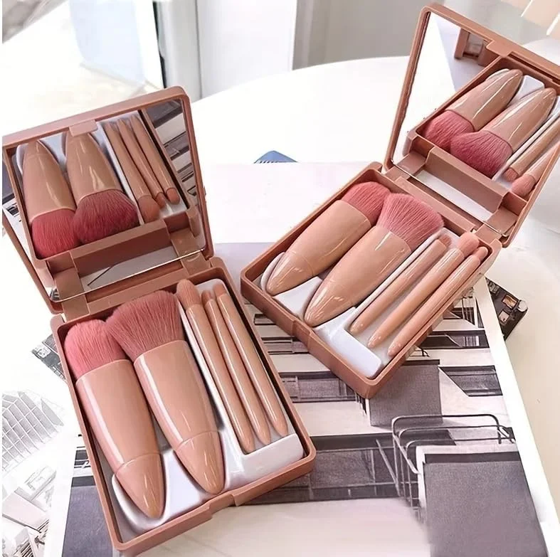 ست برس آرایشی قابل حمل 5 تکه با آینه - کیت مسافرتی تاشو، برس های آرایشی کوچک برای استفاده در سفر