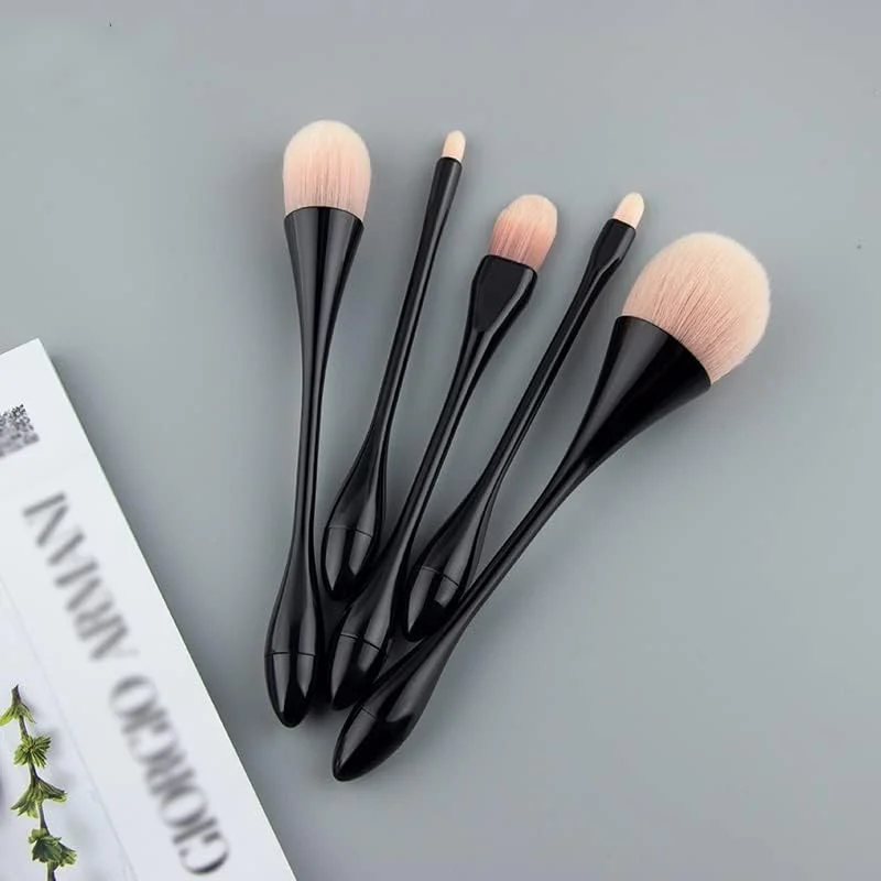 ست 5 عددی برس آرایشی، برس های نرم و لطیف برای پودر، کرم پودر، رژگونه و ترکیب کردن با نگهدارنده مناسب