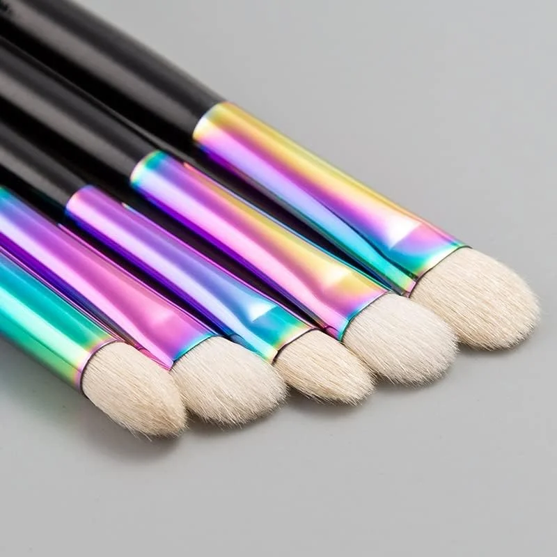 ست 5 عددی برس آرایشی چشم WALNUT، حرفه ای، چوبی، مناسب برای آرایش چشم ست 5 عددی برس آرایشی چشم WALNUT، حرفه ای، چوبی، مناسب برای آرایش چشم