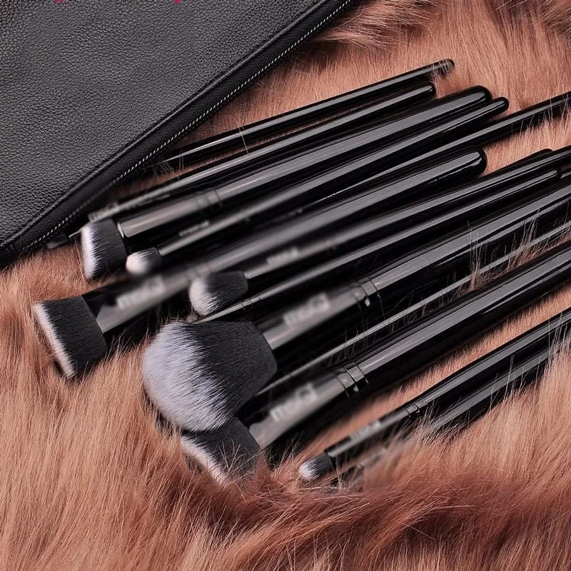 ست 15 عددی برس آرایشی مشکی کلاسیک پودر کرم پودر سایه چشم موی مصنوعی ست 15 عددی برس آرایشی مشکی کلاسیک پودر کرم پودر سایه چشم موی مصنوعی