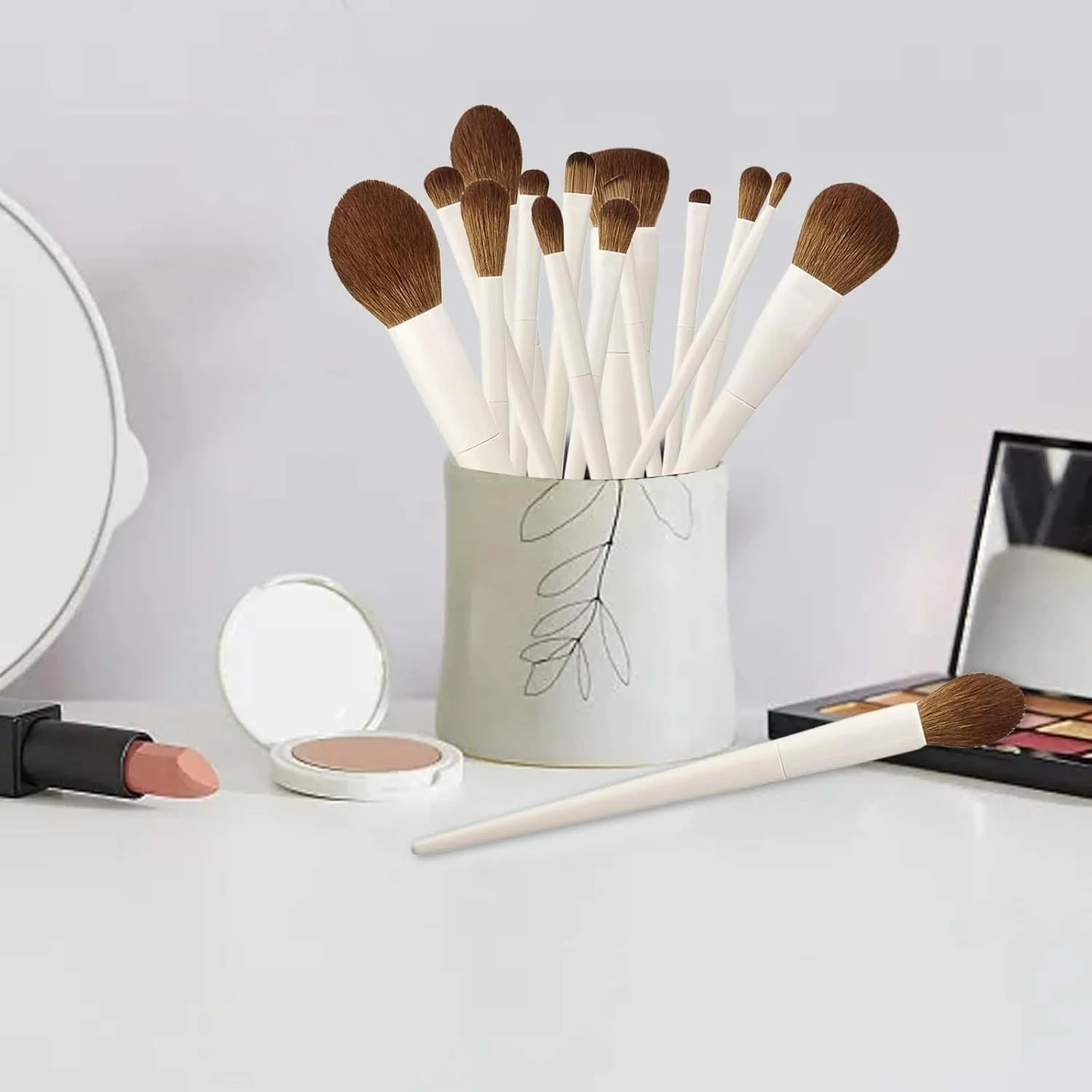 ست 14 عددی برس آرایشی، ست برس های آرایشی، ایده آل برای محصولات مایع، کرمی یا معدنی، برای کانتور کانسیلر کرم پودر سایه چشم ترکیب خط چشم پودر رژگونه، برای آرایش صورت و چشم ست 14 عددی برس آرایشی، ست برس های آرایشی، ایده آل برای محصولات مایع، کرمی یا معدنی، برای کانتور کانسیلر کرم پودر سایه چشم ترکیب خط چشم پودر رژگونه، برای آرایش صورت و چشم