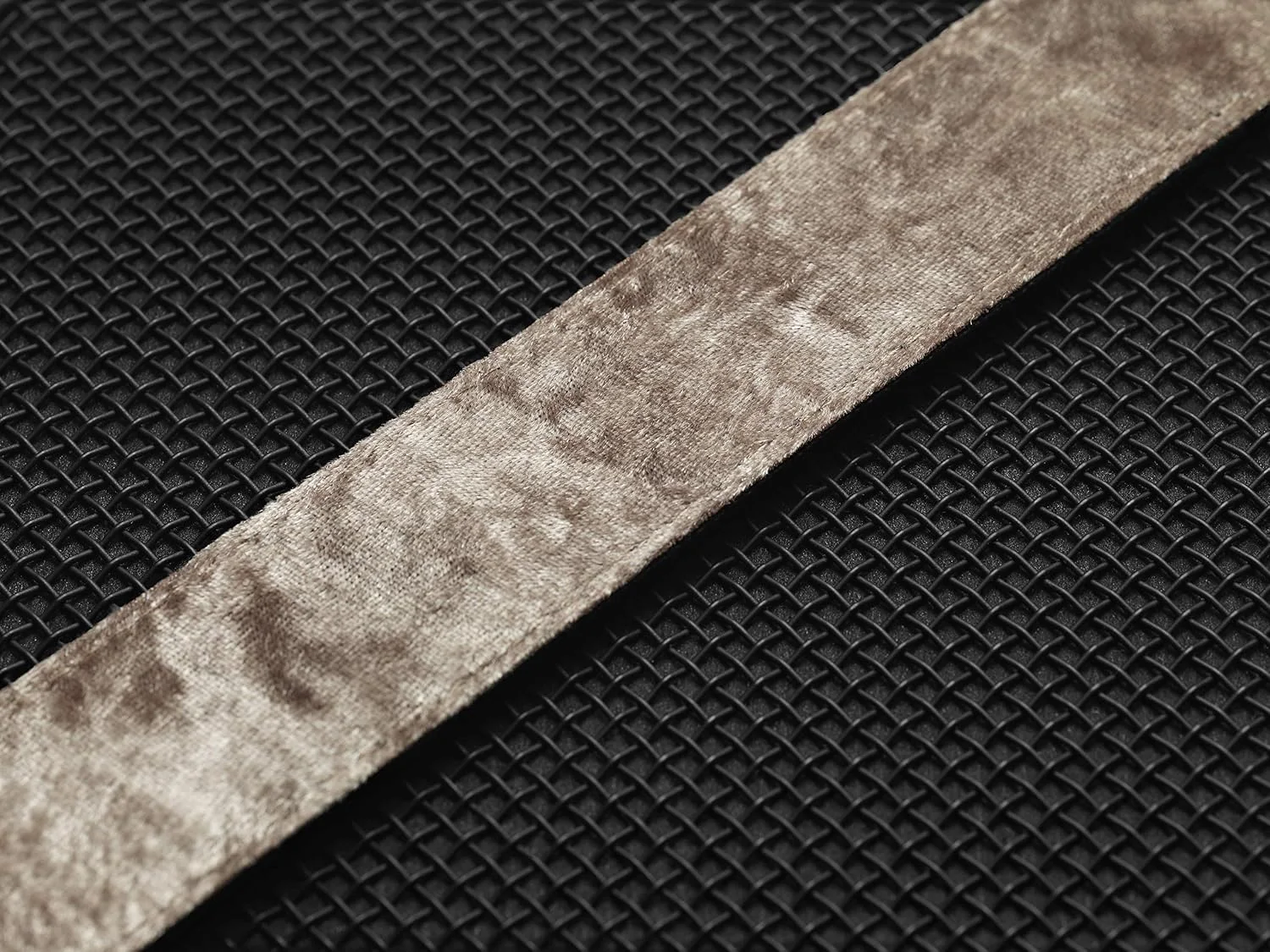 اسپیکر بلوتوثی قابل حمل مارشال Stockwell II با 20+ ساعت پخش، 20 وات - مشکی و برنجی اسپیکر بلوتوثی قابل حمل مارشال Stockwell II با 20+ ساعت پخش، 20 وات - مشکی و برنجی