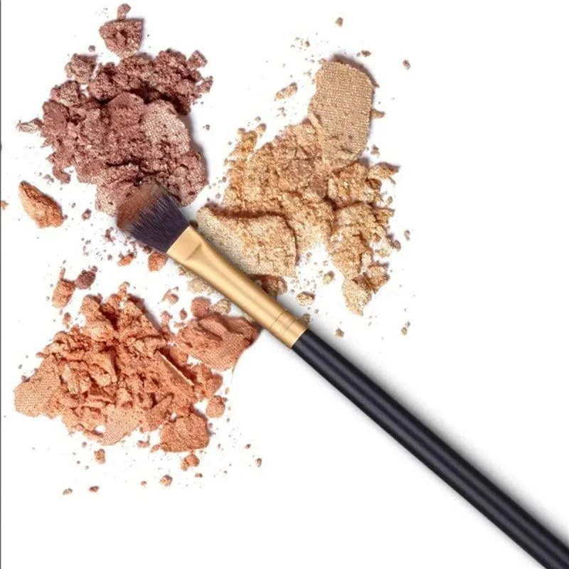 ست 12 عددی برس آرایشی سایه چشم، کانسیلر، ترکیب سایه چشم، خط چشم، برس آرایشی رزگلد ست 12 عددی برس آرایشی سایه چشم، کانسیلر، ترکیب سایه چشم، خط چشم، برس آرایشی رزگلد