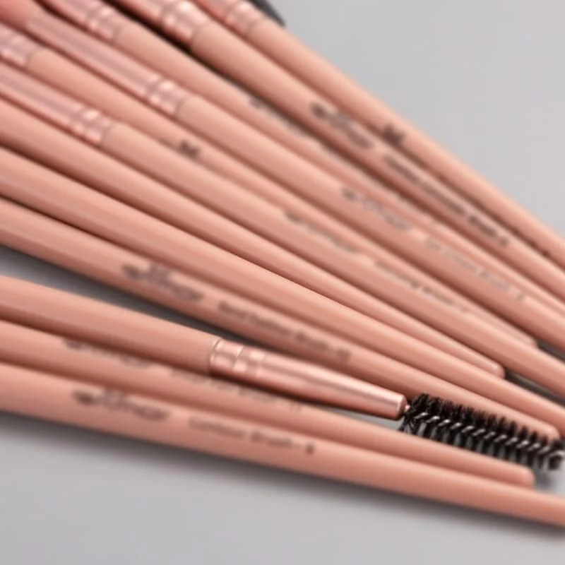 ست 12 عددی برس آرایشی، سایه چشم، ترکیب کننده، خط چشم، مژه، ابرو، بادبزنی، هایلایتر