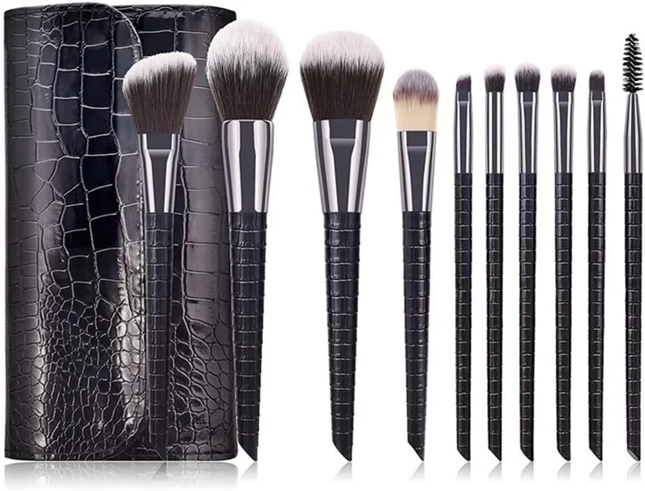 ست 10 عددی برس آرایشی، برس های دسته دار، برس پودر، کرم پودر، رژگونه، کانتور، سایه چشم، برس مژه و ابرو