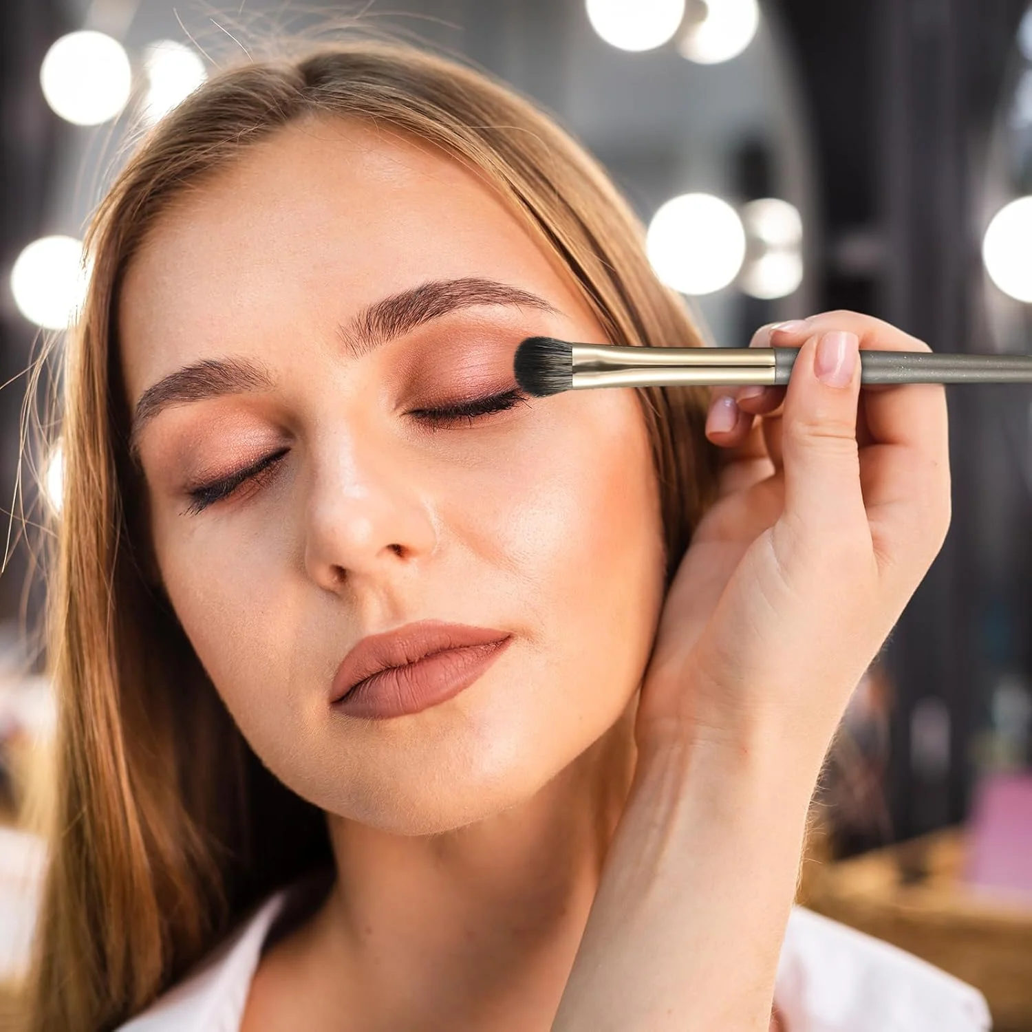 ست 10 عددی برس آرایشی حرفه ای ابرو و خط چشم طلایی، برس سایه چشم کوچک، برس سایه چشم کرکی، برس ابرو زاویه دار برای ترکیب سایه چشم، ابرو، خط چشم و کانسیلر ست 10 عددی برس آرایشی حرفه ای ابرو و خط چشم طلایی، برس سایه چشم کوچک، برس سایه چشم کرکی، برس ابرو زاویه دار برای ترکیب سایه چشم، ابرو، خط چشم و کانسیلر