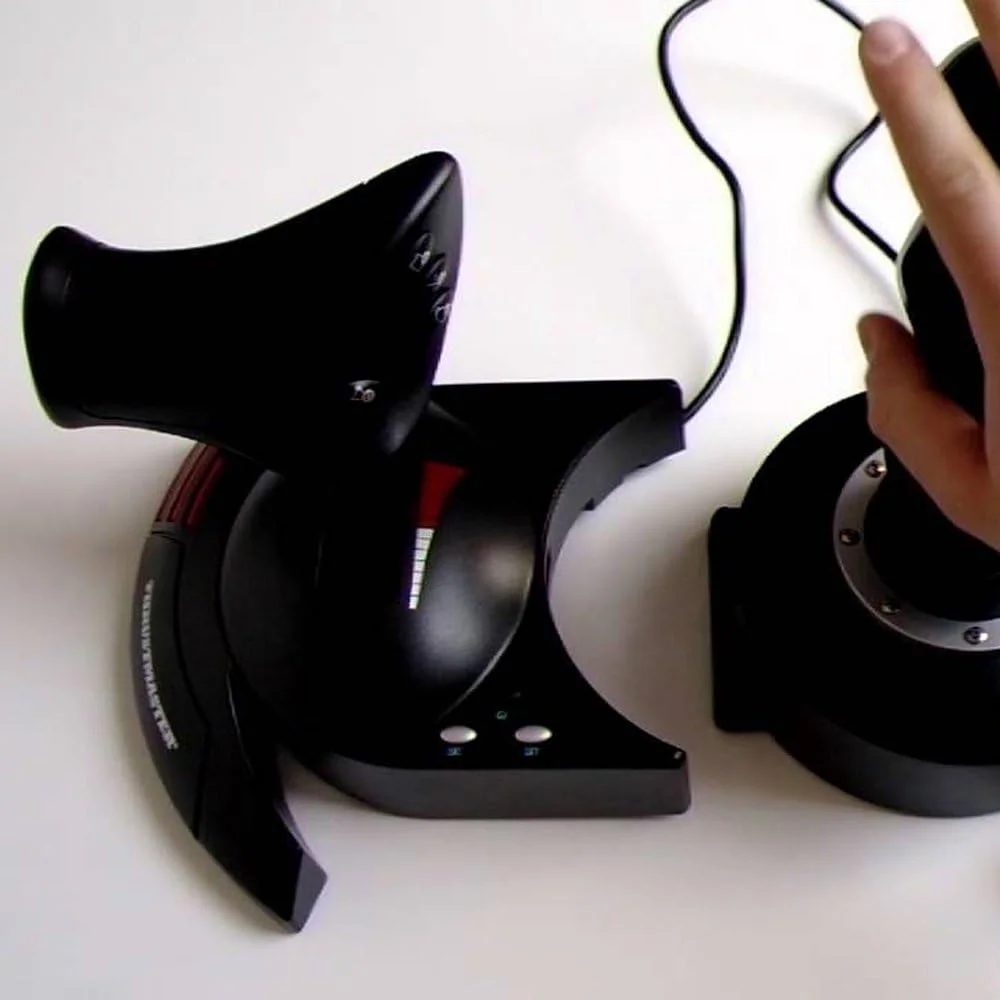 ThrustMaster T.Flight Hotas X (Windows 8) ThrustMaster T.Flight Hotas X (Windows 8)