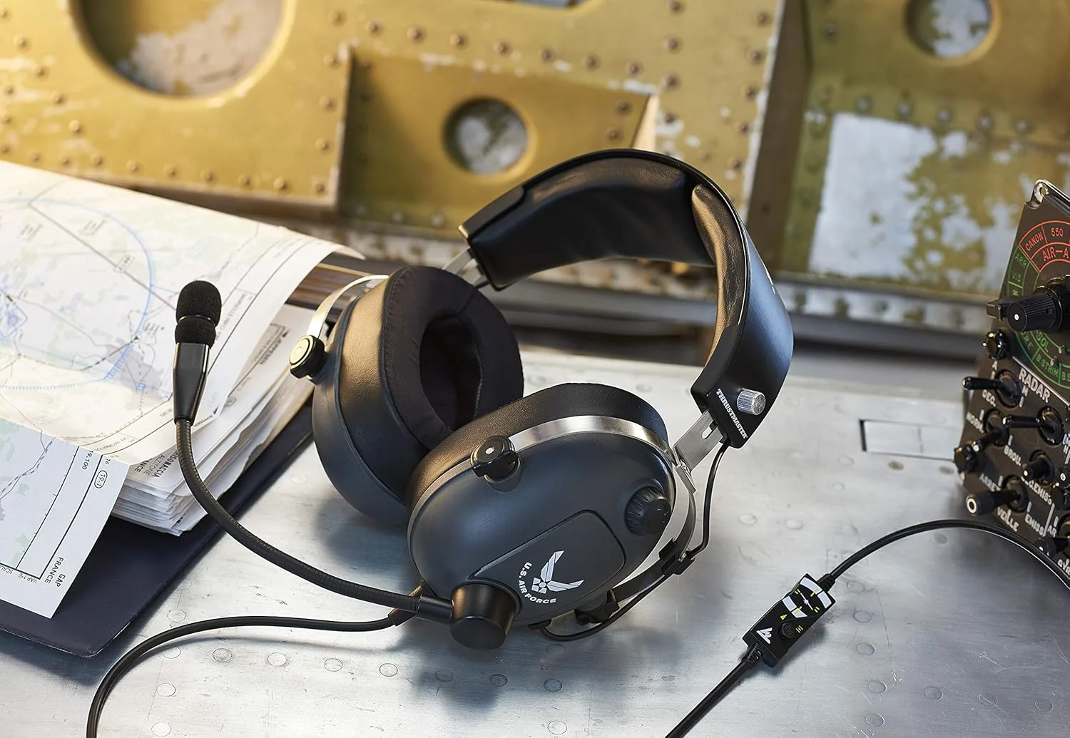 هدست گیمینگ Thrustmaster T.Flight U.S. Air Force Edition (PC / XB1 / PS4 / Switch / Mobile) هدست گیمینگ Thrustmaster T.Flight U.S. Air Force Edition (PC / XB1 / PS4 / Switch / Mobile)