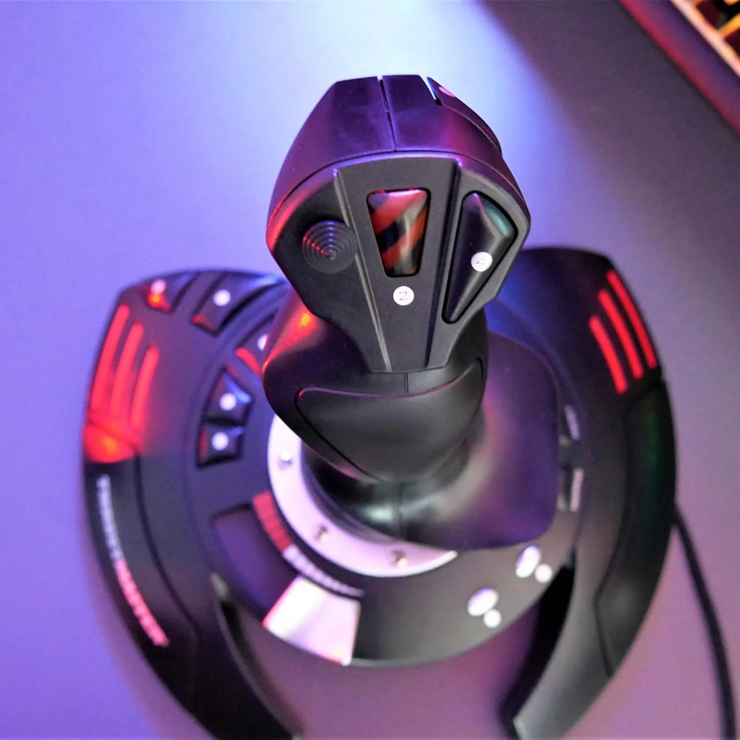 جوی استیک Thrustmaster T.Flight Stick X - برای کامپیوتر جوی استیک Thrustmaster T.Flight Stick X - برای کامپیوتر