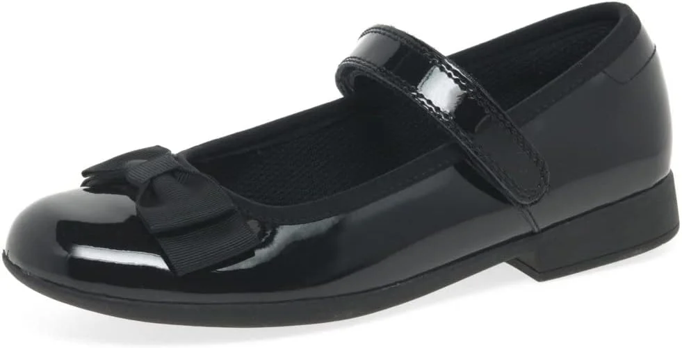 صندل دخترانه نوک بسته Clarks مدل Scala Tap T، مشکی (مشکی پت مشکی پت)