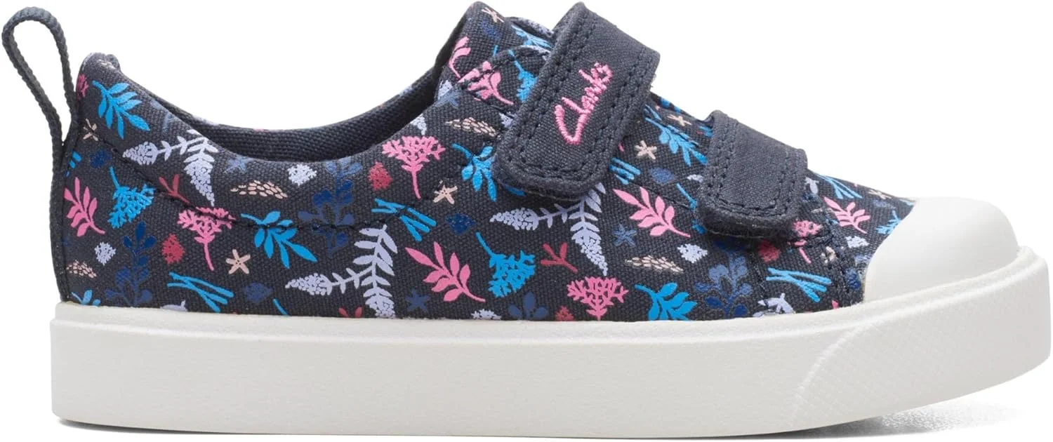 کفش کتانی دخترانه Clarks مدل City Bright T. Low-Top کفش کتانی دخترانه Clarks مدل City Bright T. Low-Top