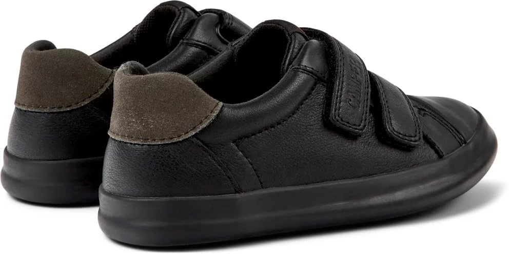 کفش ورزشی چسبی مشکی پسرانه کمپر کفش ورزشی چسبی مشکی پسرانه کمپر