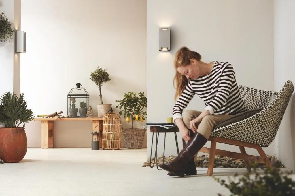 چراغ دیواری بیرونی آلومینیومی فیلیپس مدل MyGarden Trowel 5W 230V، دو عددی، خاکستری روشن