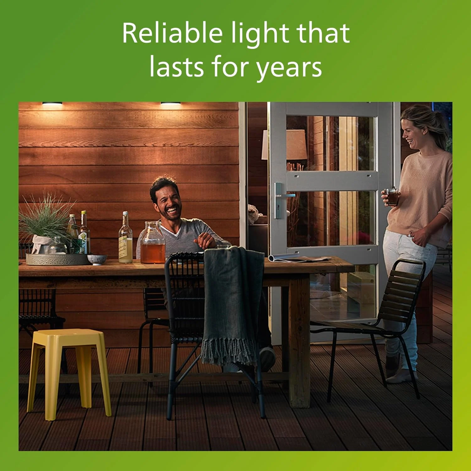 چراغ پروژکتور فضای باز فیلیپس مدل Lois با سنسور 20 وات 3000 کلوین نور سفید مشکی چراغ پروژکتور فضای باز فیلیپس مدل Lois با سنسور 20 وات 3000 کلوین نور سفید مشکی