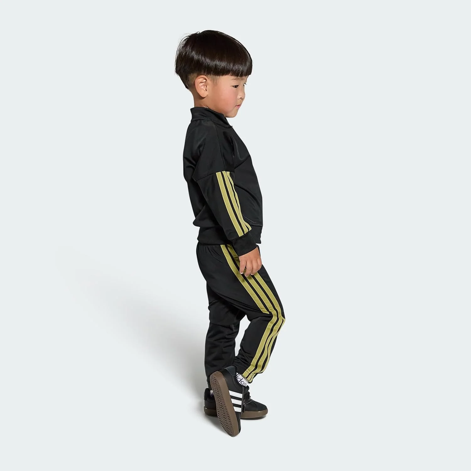 کفش نوزادی آدیداس مدل Vl Court 3.0 یونیسکس کفش نوزادی آدیداس مدل Vl Court 3.0 یونیسکس