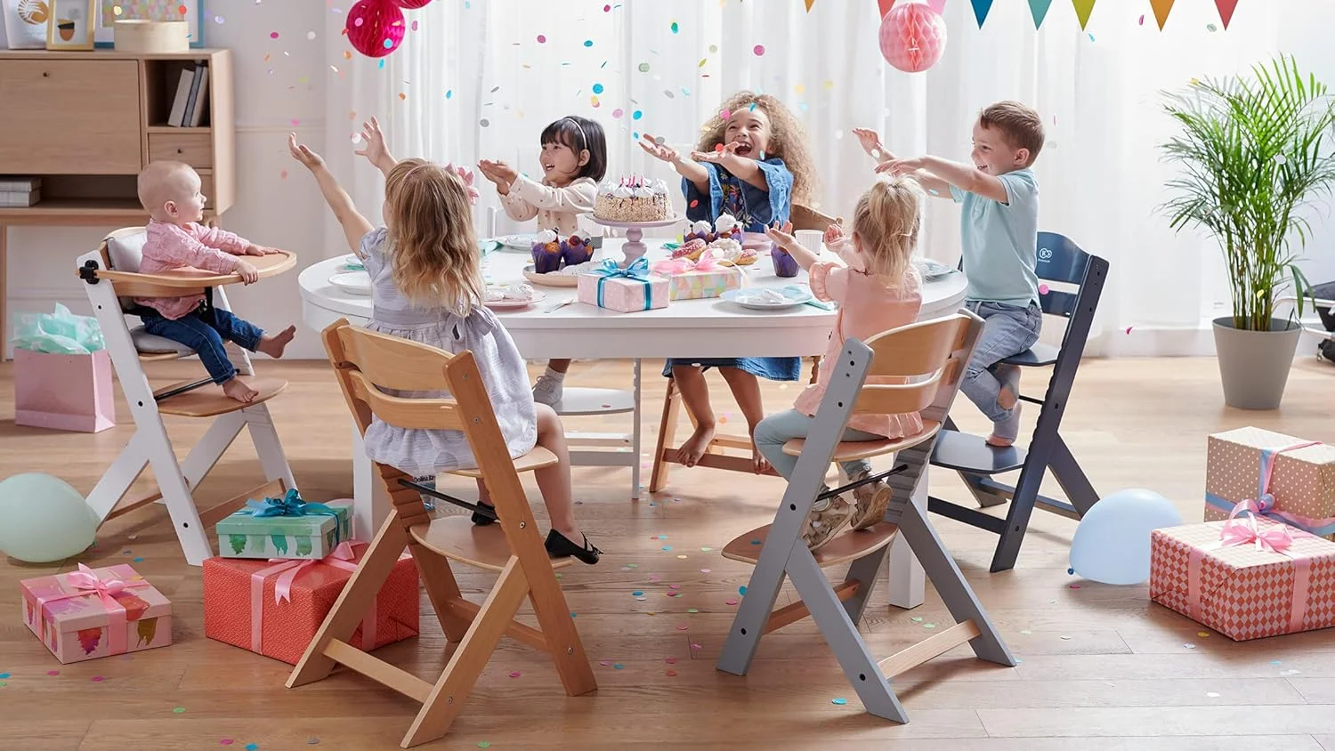 صندلی غذای کودک Kinderkraft مدل Enock خاکستری صندلی غذای کودک Kinderkraft مدل Enock خاکستری