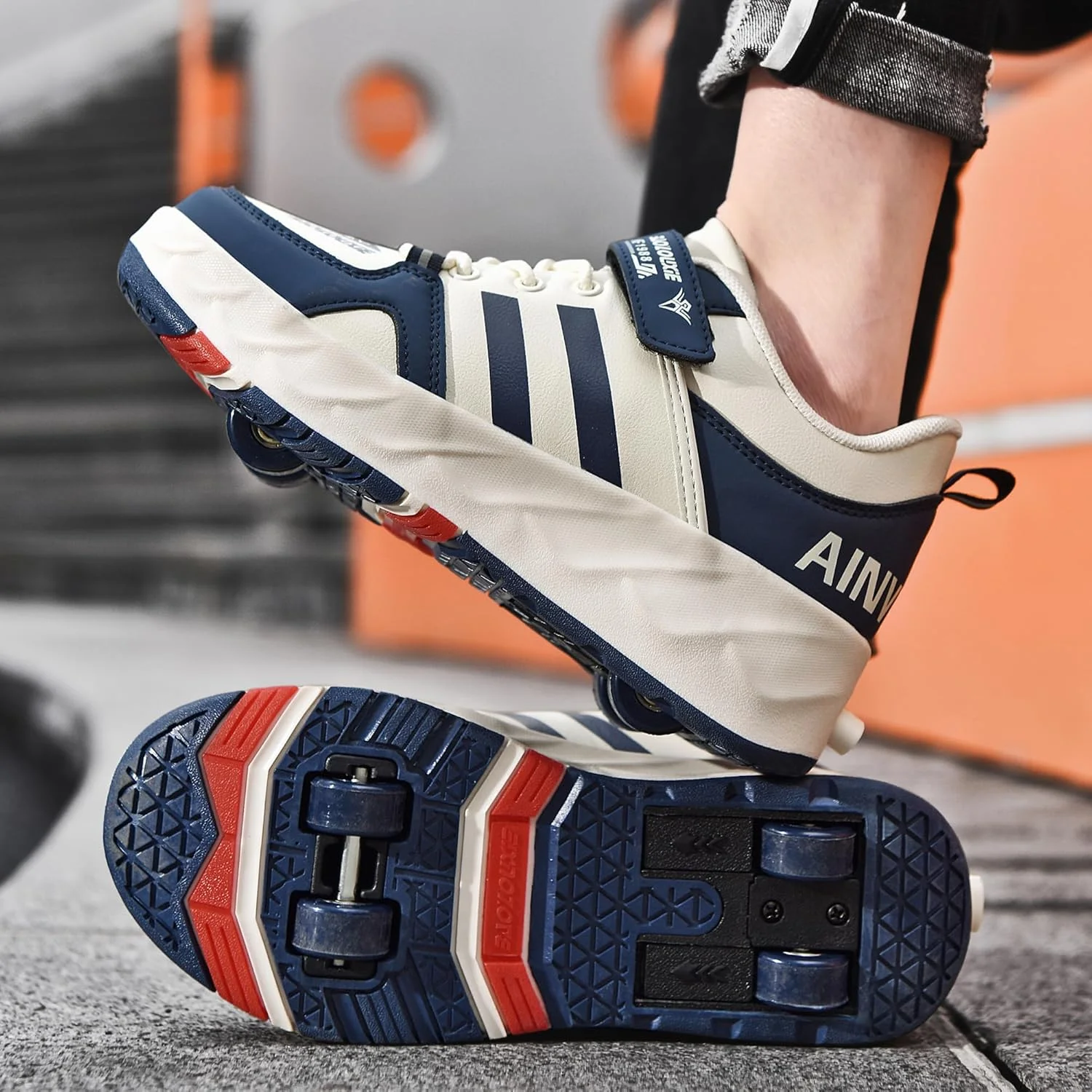 کفش های چرخ دار بچه گانه 4 چرخ ارتقا یافته - چرخ های جمع شونده با کفش های کتانی متعادل تر برای پسران و دختران | کفش های اسکیت برد برای مبتدیان | و کفش های کتانی معمولی یا فضای باز