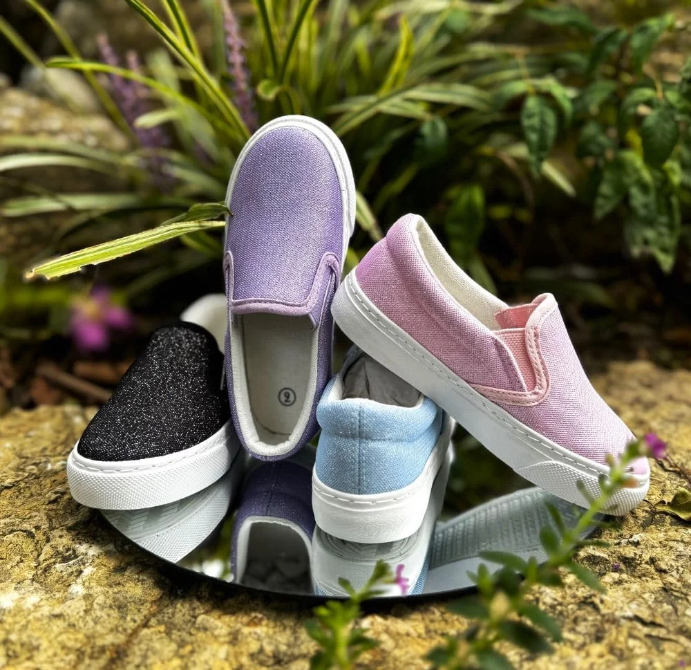 کفش‌های اسنیکرز لغزنده و براق دخترانه تاندون مناسب کودکان 2 تا 10 سال