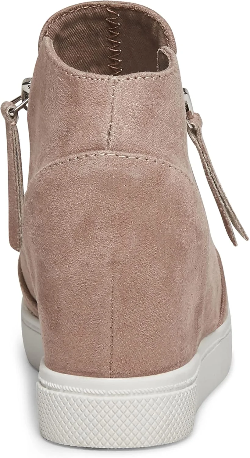 کفش کتانی بچگانه استیو مادن مدل Jcaliber کفش کتانی بچگانه استیو مادن مدل Jcaliber