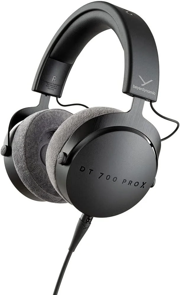 هدفون استودیویی پشت بسته بیرداینامیک 729906 DT 700 PRO X برای ضبط و مانیتورینگ به همراه بسته محافظت پیشرفته 1 ساله CPS هدفون استودیویی پشت بسته بیرداینامیک 729906 DT 700 PRO X برای ضبط و مانیتورینگ به همراه بسته محافظت پیشرفته 1 ساله CPS