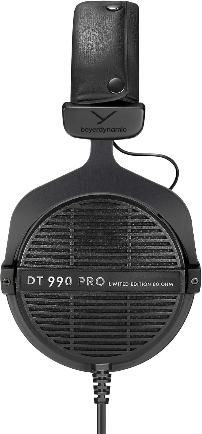 هدفون مانیتورینگ استودیویی دور گوشی بیرداینامیک DT 990 Pro - ساختار استریو پشت باز، سیمی (80 اهم، مشکی (نسخه محدود)) هدفون مانیتورینگ استودیویی دور گوشی بیرداینامیک DT 990 Pro - ساختار استریو پشت باز، سیمی (80 اهم، مشکی (نسخه محدود))