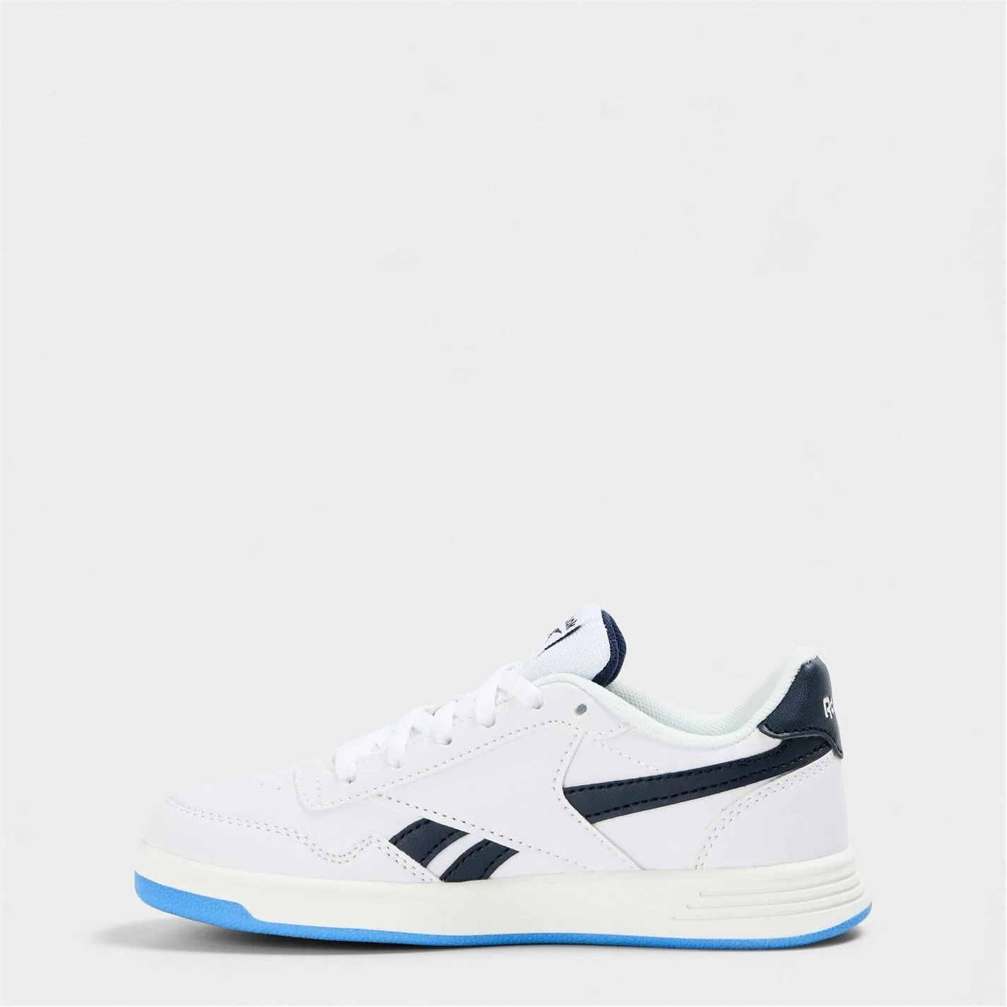 کفش ورزشی پسرانه ریباک مدل Court Advance