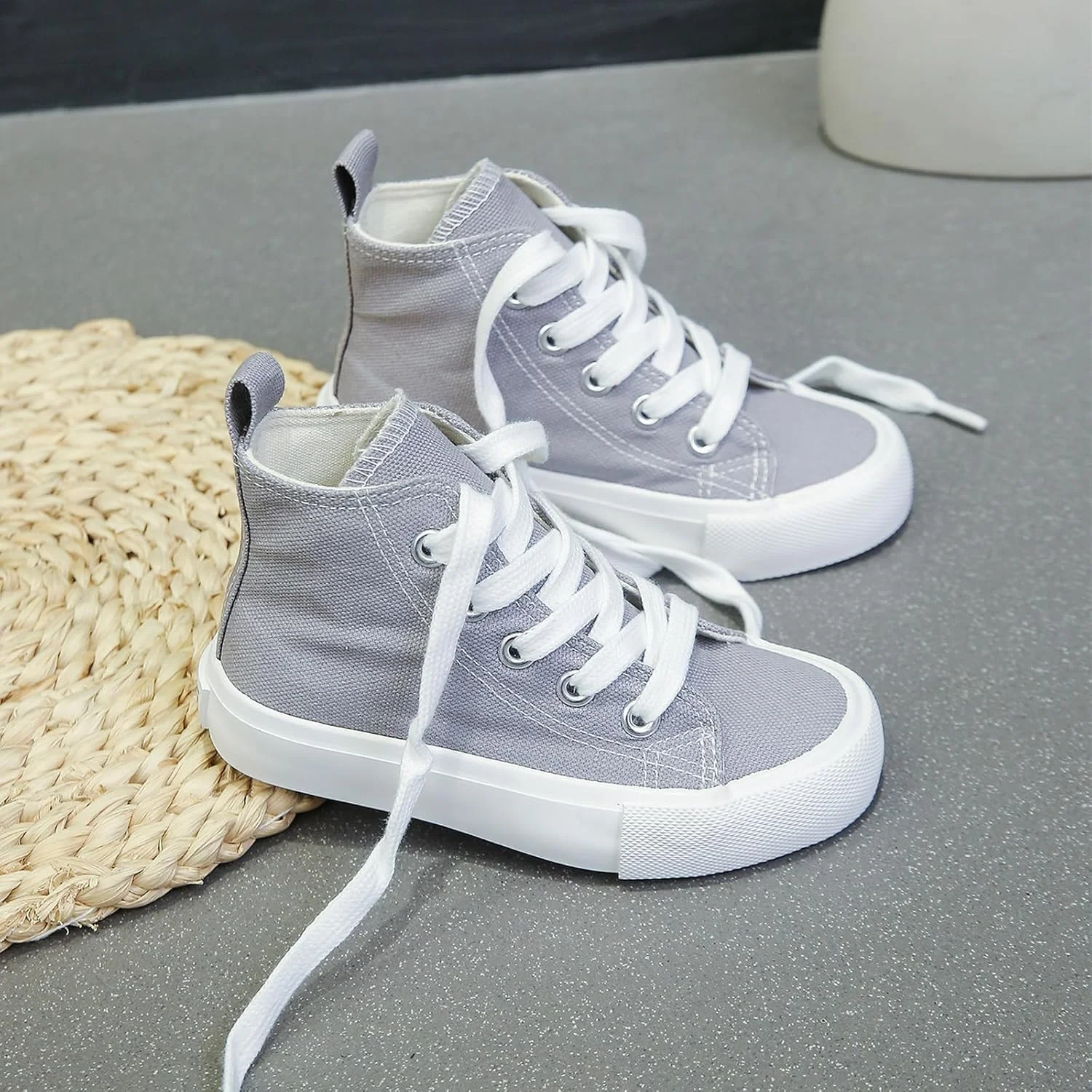 کفش های ساق بلند برزنتی سبک وزن پسرانه و دخترانه، کفش های کتانی کلاسیک ورزشی کفش های ساق بلند برزنتی سبک وزن پسرانه و دخترانه، کفش های کتانی کلاسیک ورزشی