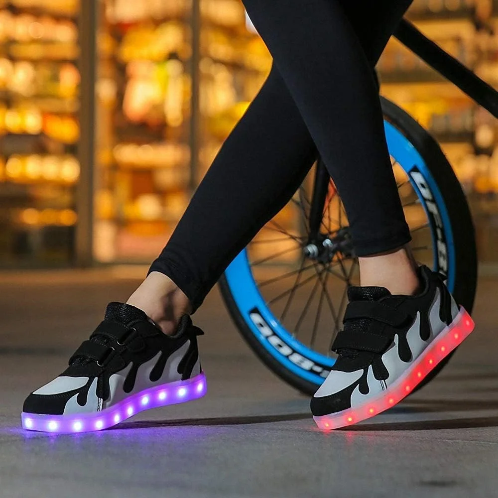 کفشهای الایدی بچگانه Miarui، کفشهای چراغدار الایدی با نورهای چشمکزن الایدی، 7 رنگ، شارژ USB، کفشهای دویدن، کفشهای کتانی مد روز، درخشان برای پسران و دختران، سفید، 37 کفشهای الایدی بچگانه Miarui، کفشهای چراغدار الایدی با نورهای چشمکزن الایدی، 7 رنگ، شارژ USB، کفشهای دویدن، کفشهای کتانی مد روز، درخشان برای پسران و دختران، سفید، 37