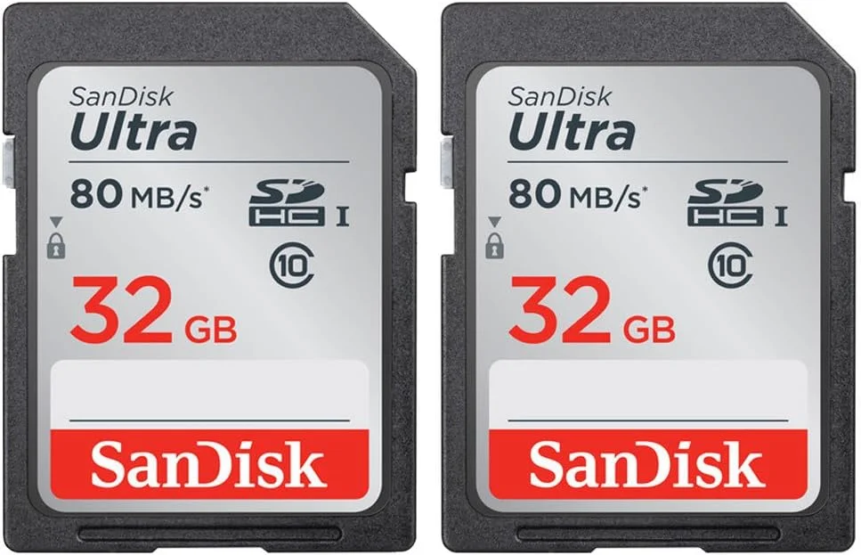 دستگاه ضبط پادکست چند مسیره قابل حمل زوم مدل PodTrak P4 + 2 عدد میکروفون زوم M-1 + 2 عدد هدفون + بادگیر + کابل XLR + پایه رومیزی + 2 عدد کارت حافظه 32 گیگابایتی + 4 عدد باتری AA و شارژر + پارچه تمیز کننده - بسته برتر