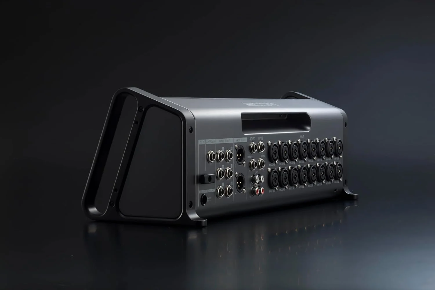 میکسر/ضبط کننده دیجیتال 20 کاناله با کنترل از راه دور Zoom LiveTrak L-20R