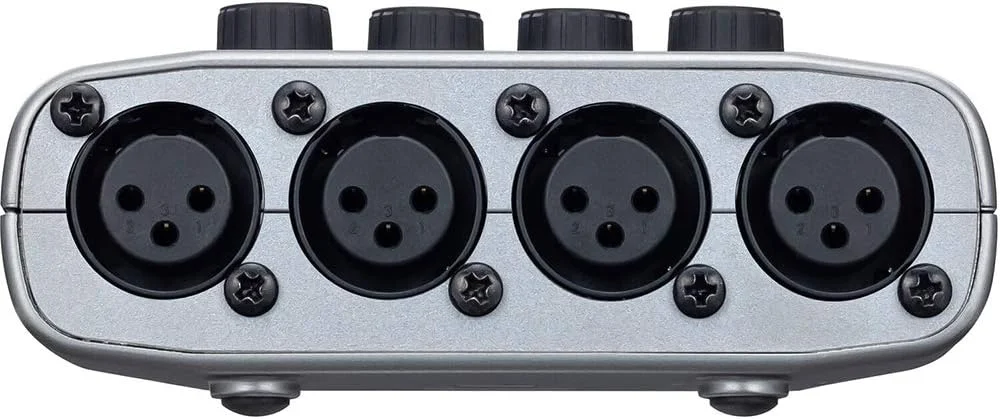 پکیج ضبط پادکست پرتابل زوم مدل PodTrak P4 به همراه 4 عدد پکیج میکروفون Zoom ZDM-1