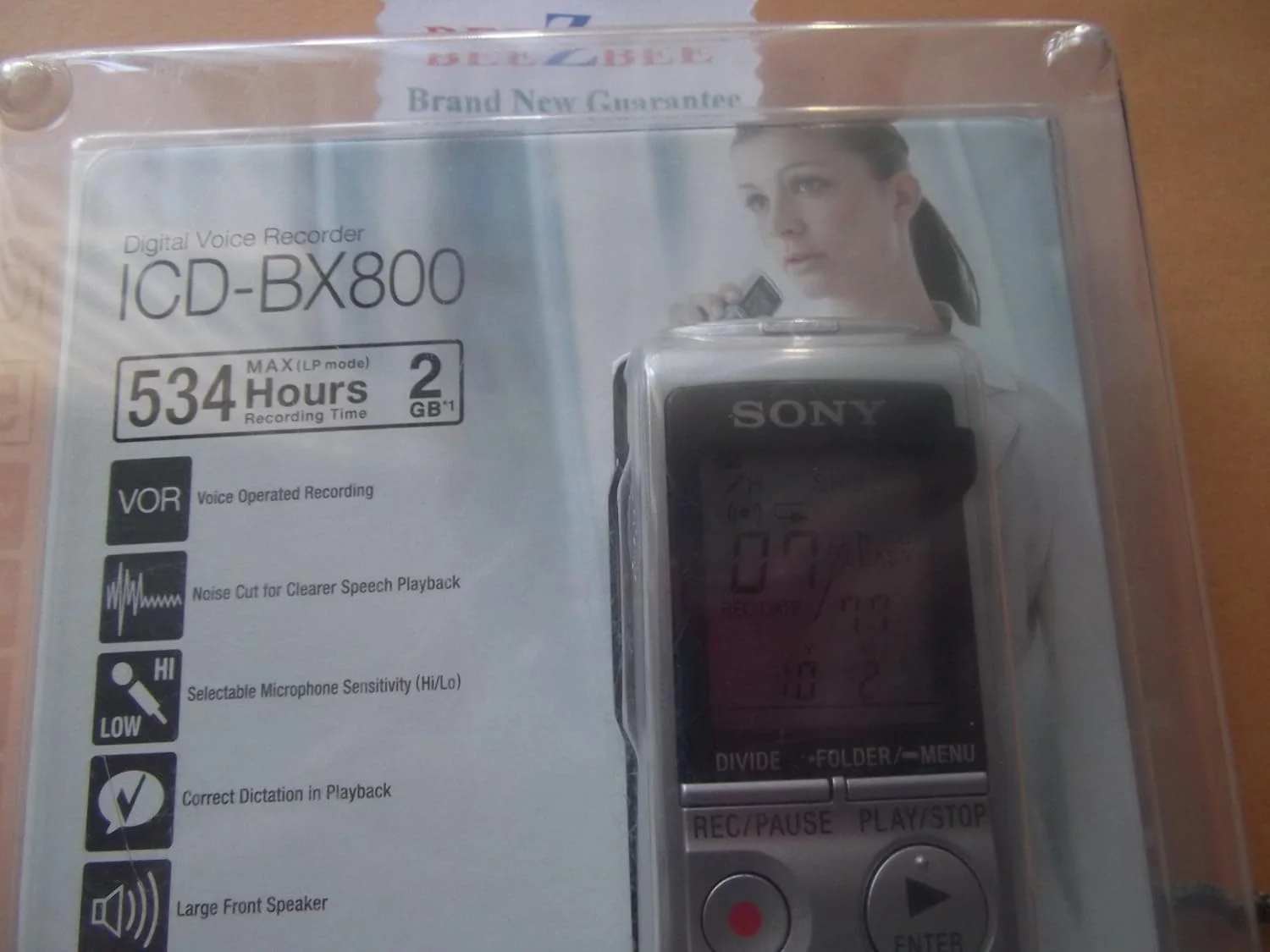 ضبط کننده صدای دیجیتال سونی مدل ICD-BX800 با حافظه فلش 2 گیگابایتی (نقره ای)