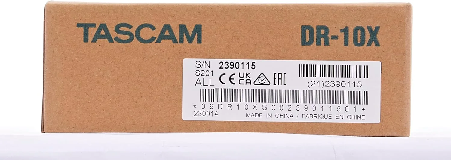 ضبط کننده صدای قابل اتصال به میکروفون Tascam DR-10X ضبط کننده صدای قابل اتصال به میکروفون Tascam DR-10X