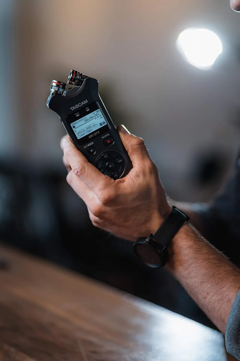ضبط کننده صدای قابل حمل Tascam DR-07X ضبط کننده صدای قابل حمل Tascam DR-07X