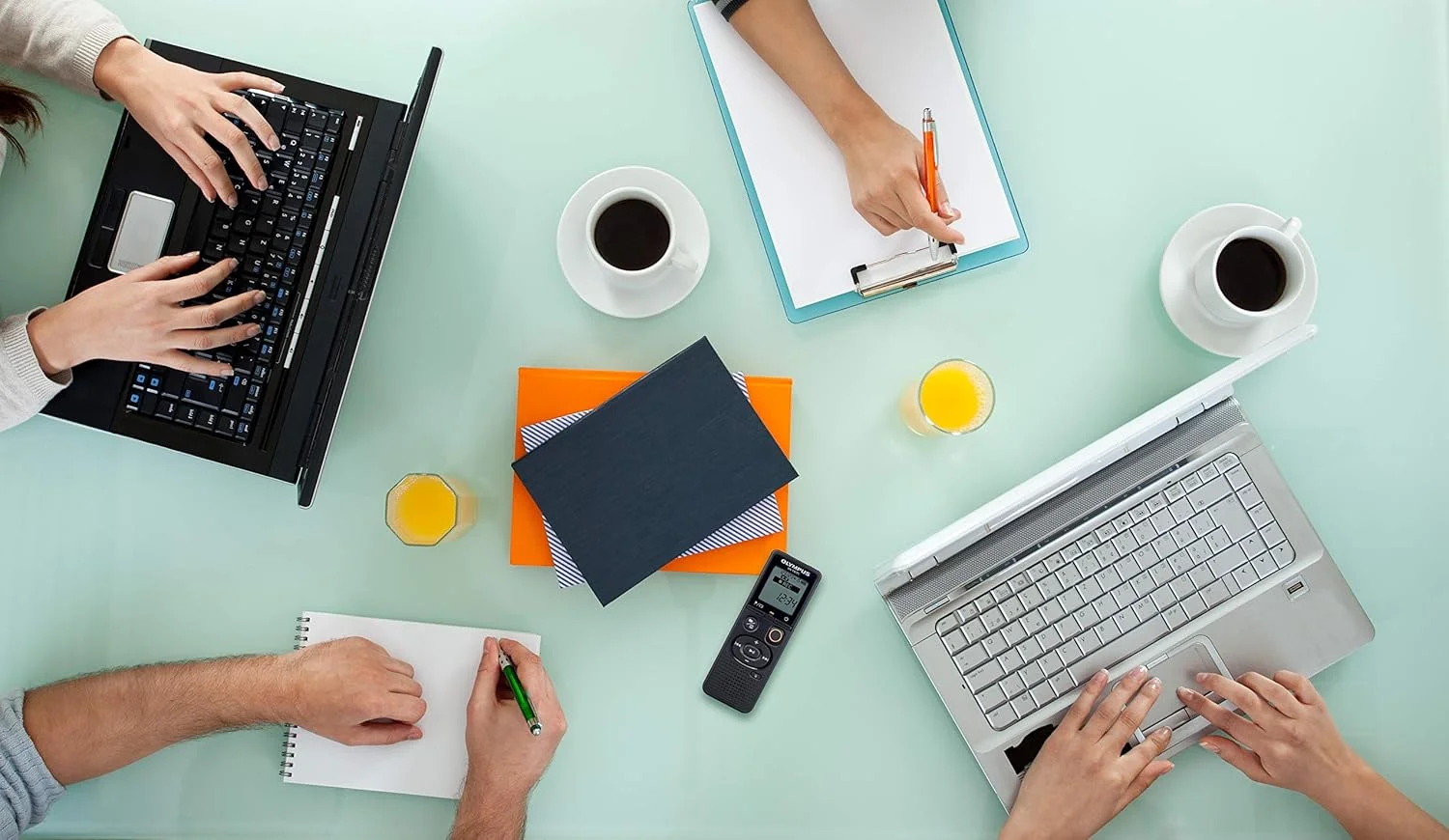 ضبط کننده صدای دیجیتال Olympus VN-541 PC با میکروفون همه جهته، ضبط با یک لمس، حذف نویز، انتخاب آسان صحنه، فیلتر برش پایین خودکار و حافظه 4 گیگابایتی، مشکی ضبط کننده صدای دیجیتال Olympus VN-541 PC با میکروفون همه جهته، ضبط با یک لمس، حذف نویز، انتخاب آسان صحنه، فیلتر برش پایین خودکار و حافظه 4 گیگابایتی، مشکی