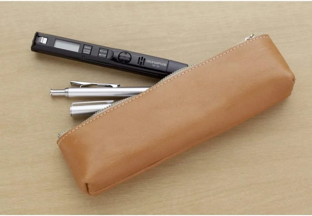 ضبط کننده صدای استریو Olympus VP-10 با میکروفون همه جهته، فیلتر ضد خش خش، ضبط با یک لمس، اتصال مستقیم به کامپیوتر و حافظه 4 گیگابایتی، مشکی ضبط کننده صدای استریو Olympus VP-10 با میکروفون همه جهته، فیلتر ضد خش خش، ضبط با یک لمس، اتصال مستقیم به کامپیوتر و حافظه 4 گیگابایتی، مشکی