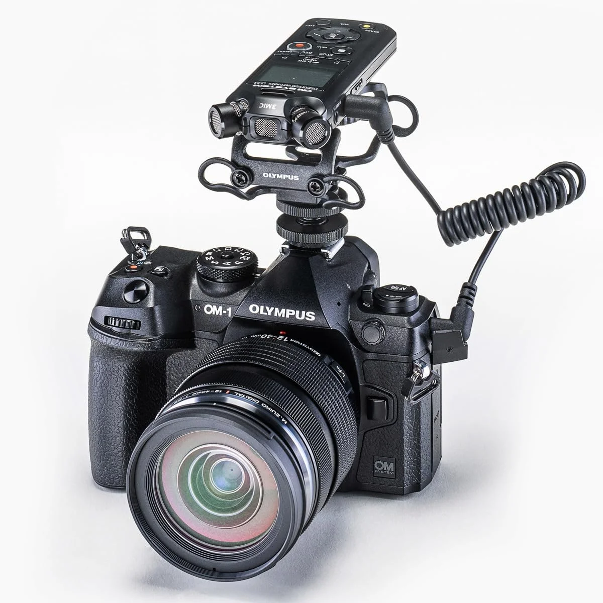 ضبط کننده PCM مدل OM System LS-P5 با میکروفون سه گانه Tresmic، بلوتوث، حالت میکروفون USB ترکیبی، صدای با وضوح بالا، فیلتر Low-Cut، حافظه داخلی 16 گیگابایتی ضبط کننده PCM مدل OM System LS-P5 با میکروفون سه گانه Tresmic، بلوتوث، حالت میکروفون USB ترکیبی، صدای با وضوح بالا، فیلتر Low-Cut، حافظه داخلی 16 گیگابایتی