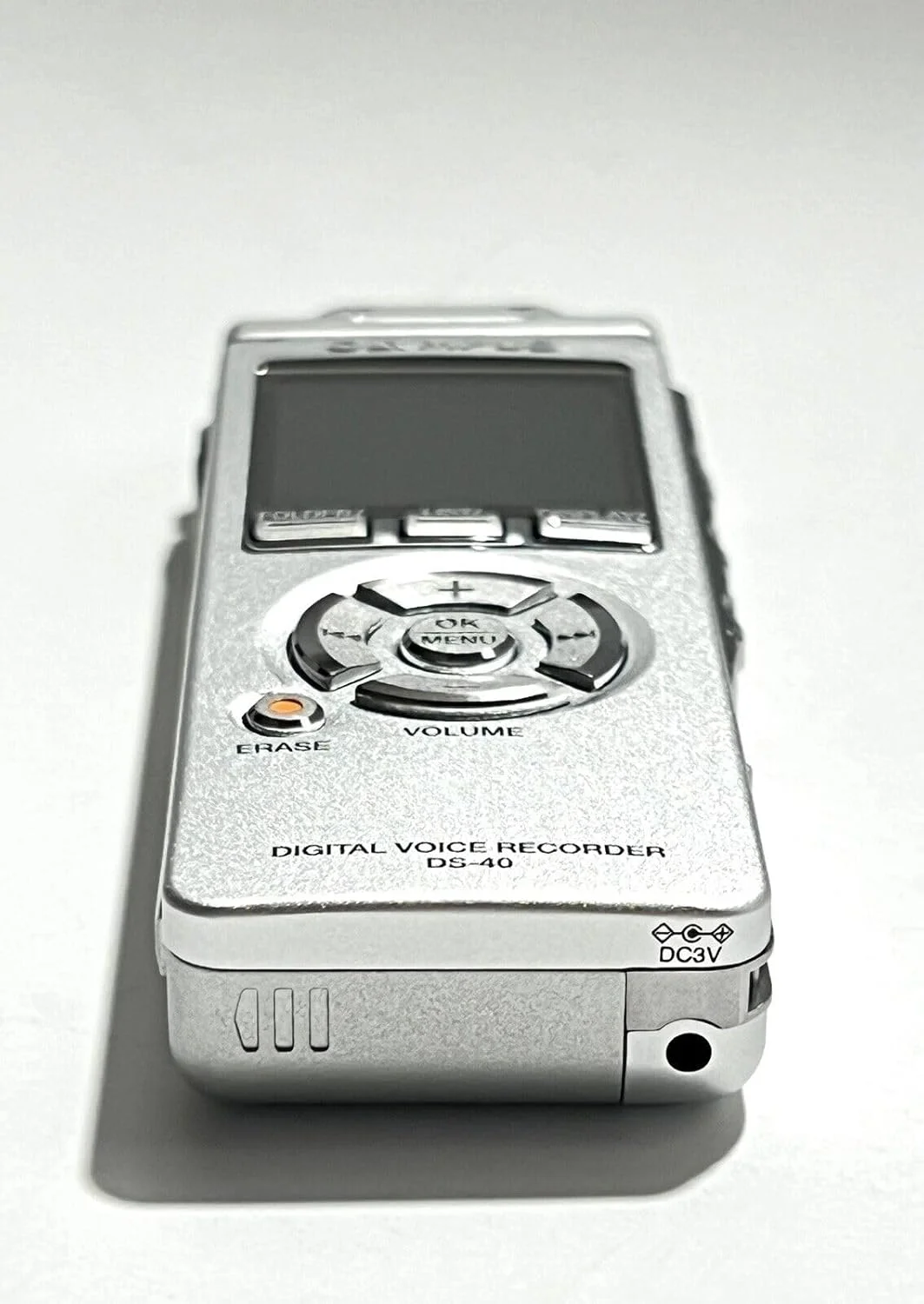 ضبط کننده صدای دیجیتال Olympus DS-40 با پخش MP3/WMA و حافظه 512 مگابایت