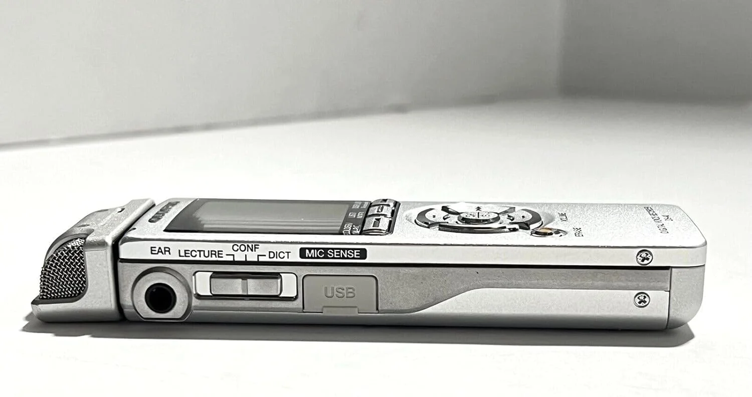 ضبط کننده صدای دیجیتال Olympus DS-40 با پخش MP3/WMA و حافظه 512 مگابایت