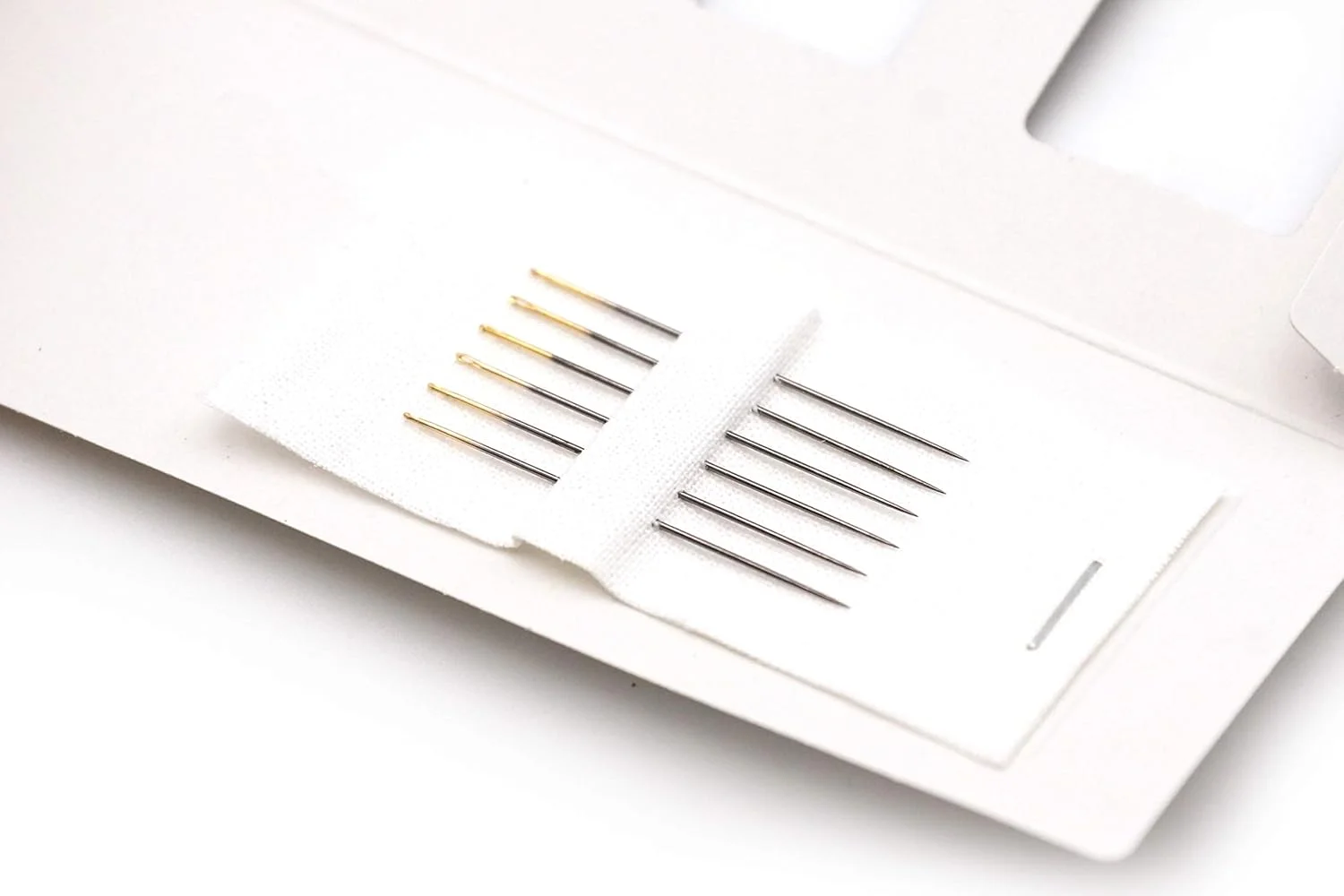 سوزن های شبدر، اپلیکه/شارپ شماره 9، مشکی/طلایی