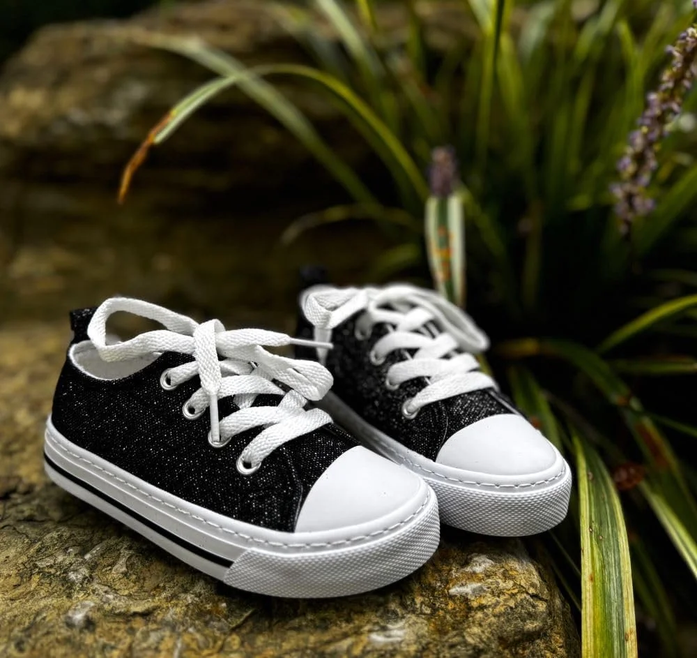 HugRain کفش های کتانی کلاسیک اکلیلی دخترانه با ساق کوتاه و بند دار