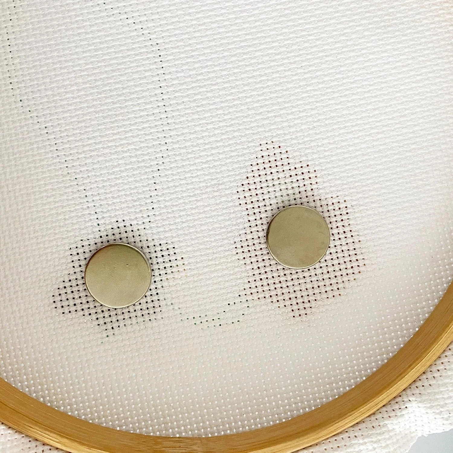 جا سوزنی مغناطیسی طرح برگ به همراه سوزن نخ کن قارچی و نگهدارنده سوزن طرح درخت برای گلدوزی، شماره دوزی، خیاطی و لوازم جانبی سوزن دوزی جا سوزنی مغناطیسی طرح برگ به همراه سوزن نخ کن قارچی و نگهدارنده سوزن طرح درخت برای گلدوزی، شماره دوزی، خیاطی و لوازم جانبی سوزن دوزی