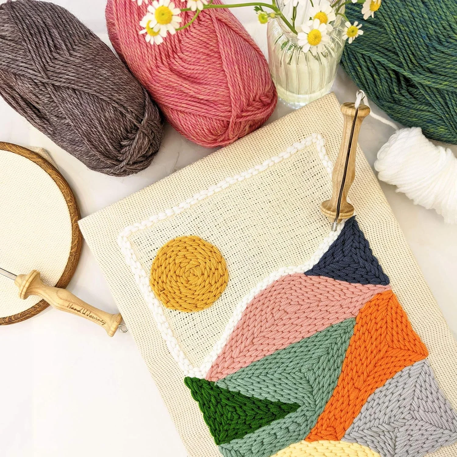 مجموعه ابزار کامل سوزن پانچ با دسته چوبی HAND U JOURNEY در 7 سایز مختلف برای قلاب بافی فرش مجموعه ابزار کامل سوزن پانچ با دسته چوبی HAND U JOURNEY در 7 سایز مختلف برای قلاب بافی فرش