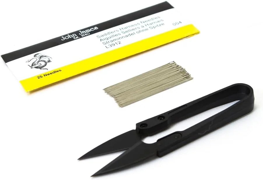 سوزن های زین و برگ دوزی جان جیمز با نوک گرد برای دوخت چرم (بسته 25 عددی) + قیچی - سایز (004) + قیچی سوزن های زین و برگ دوزی جان جیمز با نوک گرد برای دوخت چرم (بسته 25 عددی) + قیچی - سایز (004) + قیچی