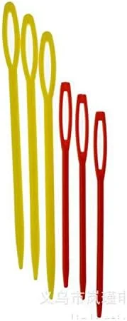 6 عدد سوزن پلاستیکی خیاطی دستی در 2 سایز مختلف 6 عدد سوزن پلاستیکی خیاطی دستی در 2 سایز مختلف