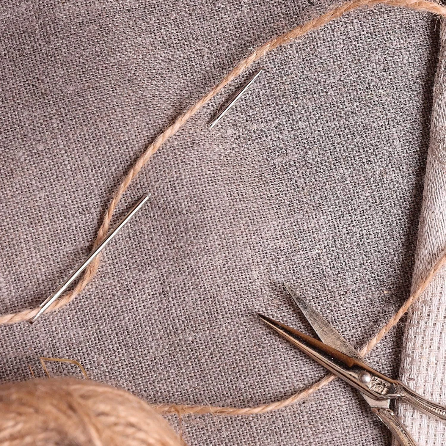 Xinnun بسته 6 عددی سوزن خیاطی سوزن های روکش دوزی سوزن مبل چرمی سوزن استوانه ای استیل ضد زنگ در اندازه های مختلف Xinnun بسته 6 عددی سوزن خیاطی سوزن های روکش دوزی سوزن مبل چرمی سوزن استوانه ای استیل ضد زنگ در اندازه های مختلف