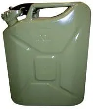 گالن فلزی 20 لیتری KNP مدل Jerry Can، سبز، راه حلی قابل اعتماد، بادوام و کاربرپسند برای ذخیره سازی و حمل و نقل سوخت در مقیاس بزرگ است.