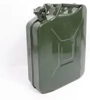 گالن فلزی سبز KNP با ظرفیت 20 لیتر و دارای خروجی فلزی انعطاف پذیر، یک راه حل همه کاره و بادوام برای ذخیره و انتقال مایعات در کاربردهای مختلف است.